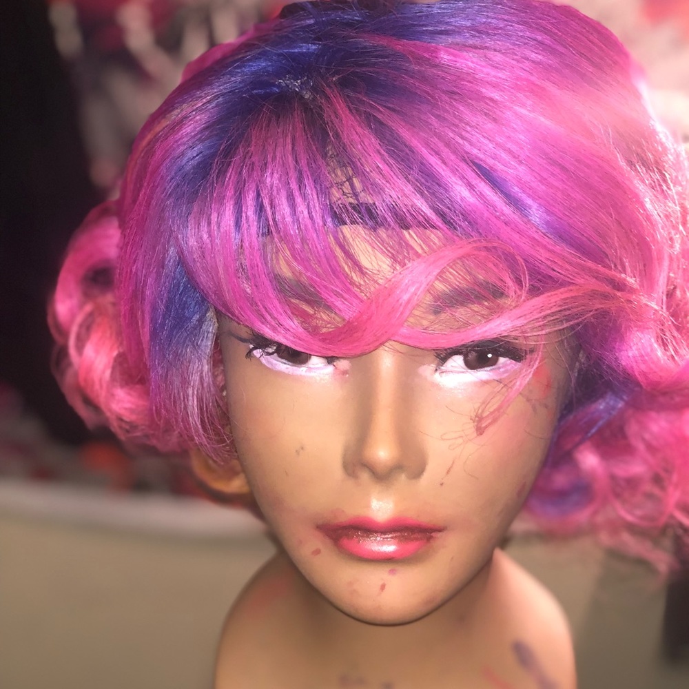 Display frontal custom wig